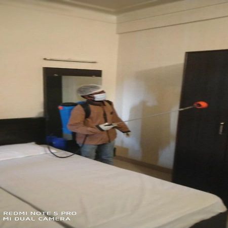Hotel Rose Lodge Pune Exterior photo